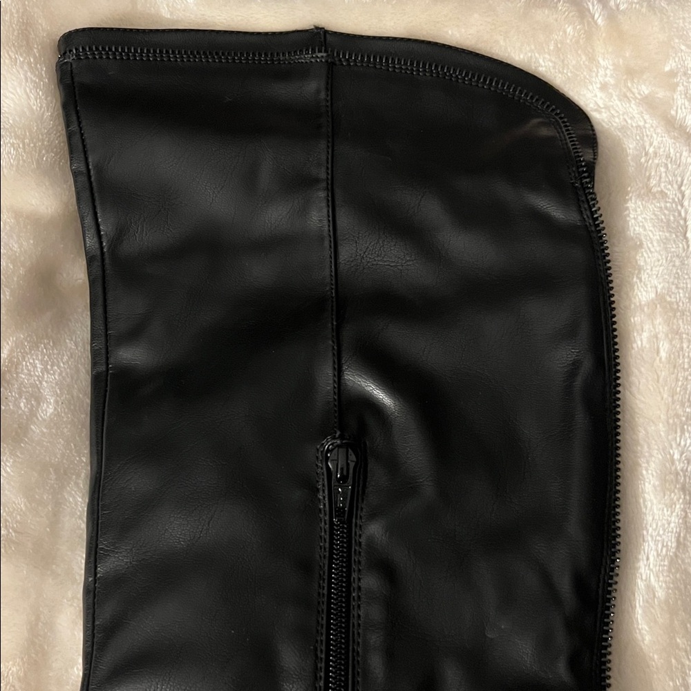 WHITE MOUNTAIN 👢 TALL OVER-THE-KNEE BLACK FAUX LEATHER VEGAN BOOTS Women 11 - Picture 6 of 15